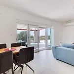 Villa Kotari In Zemunik Gornji - Haus Für 10-12 Personen Gornji Zemunik
