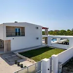 Kotari In Zemunik Gornji - Haus Für 10-12 Personen * Gornji Zemunik